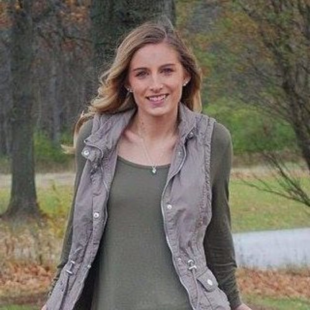 Meet your Posher, Kiela